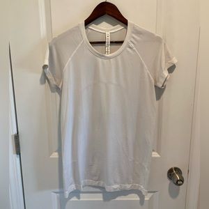 Lululemon Swiftly Tech Short Sleeve Shirt 2.0